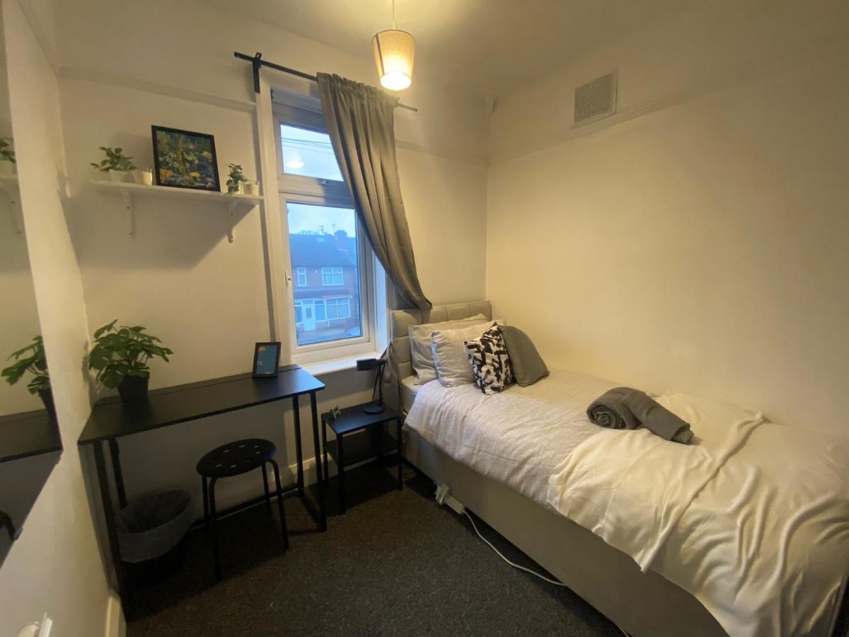 Room 2 Peaceful Stay Near Derby City Centre Dış mekan fotoğraf