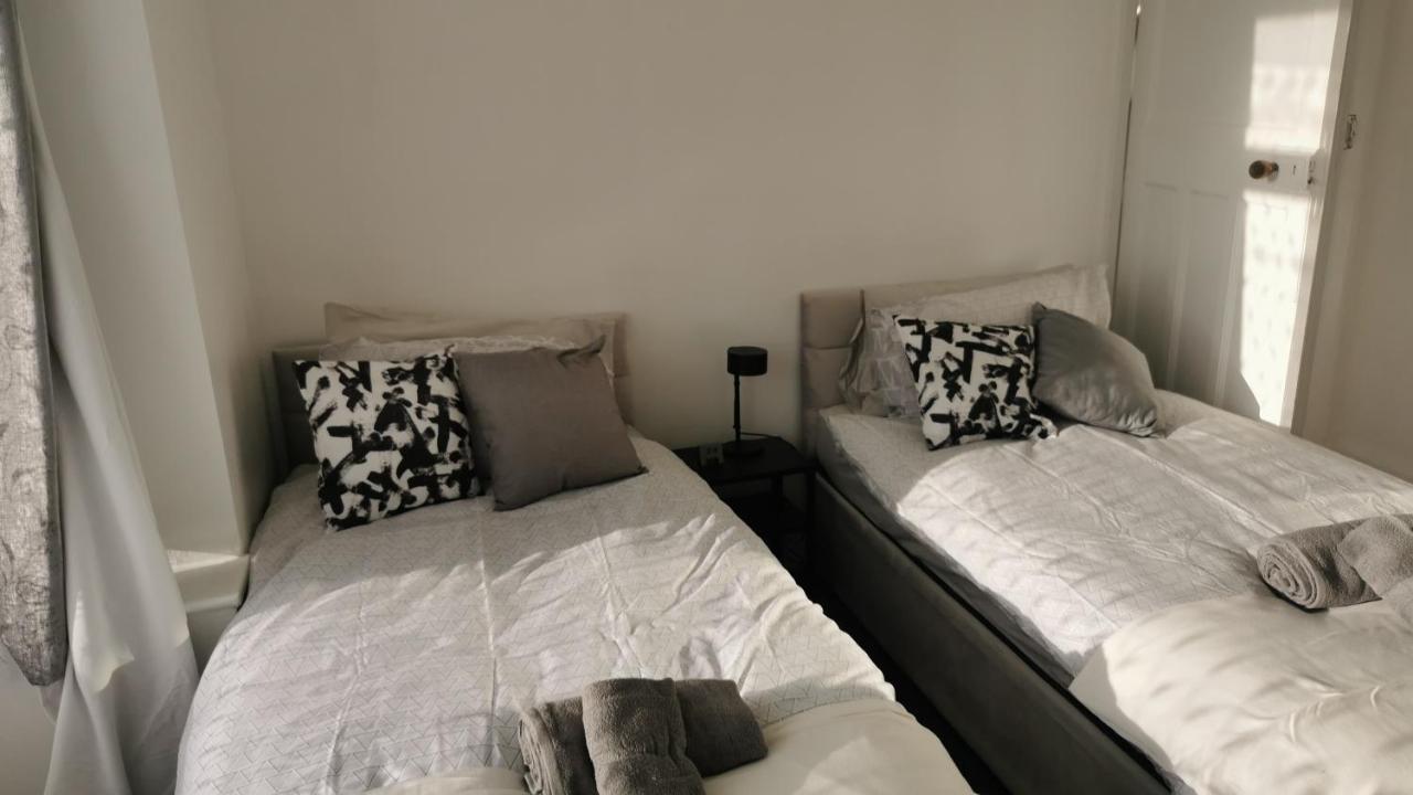 Room 2 Peaceful Stay Near Derby City Centre Dış mekan fotoğraf